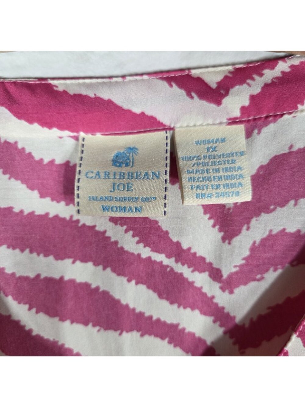 Caribbean Joe Pink Zebra Print Roll Tab Top Blouse Plus Size 1X V-Neck - Picture 3 of 14